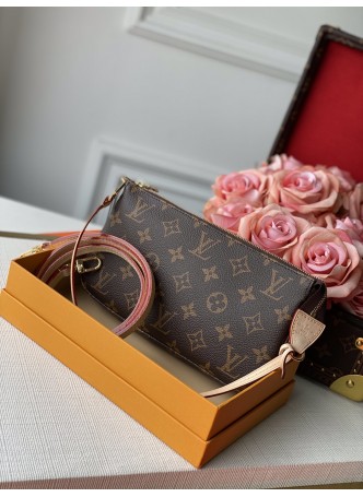 LV Pochette Accessoires